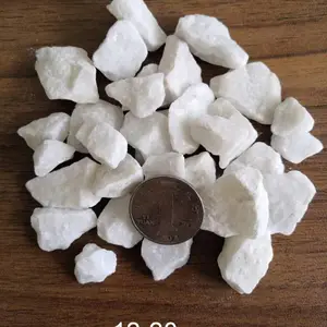 白色碎石子,白度好,辽宁矿山源头厂家直供,建筑园林铺路盆景专用,压路,抹墙,水磨石地面用
