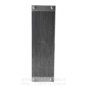 ���ǹ��̻�е��� PC300-8M0�ھ��ɢ�����ܳ� 207-03-72321