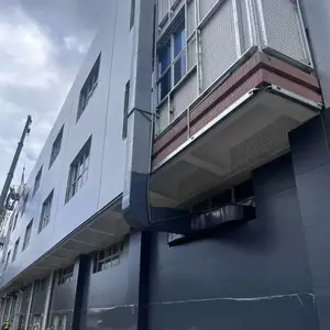 承接光伏钢结构屋面施工,新建厂房预留光伏荷载,自有施工班组