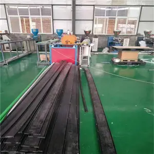 新材料流水线-pe耐磨摩擦条阻燃密封条-造纸机械用高分子耐磨条