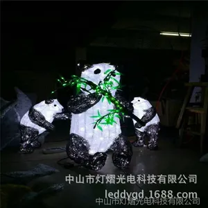 灯熠供应滴胶造型灯 立体动物造型灯 1.8米高滴胶熊猫造型灯