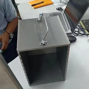 物料盒led分选机料盒 背挂式料盒 折叠周转箱***格 铝合金料箱厂家 分隔式零件盒晶圆料盒制造厂家