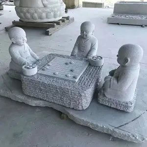 花岗岩石雕小和尚 庭院草坪景观下围棋小沙弥人物雕像