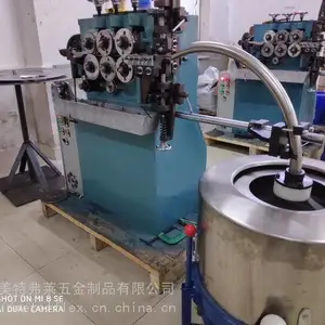 单双钩金属软管生产设备_单双钩不锈钢软管车