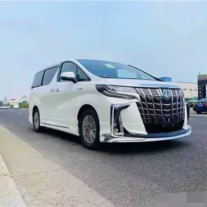 丰田阿尔法“保姆车”自驾租车