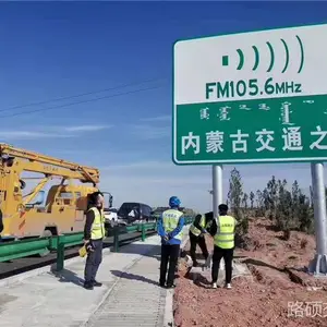 晋城路宽 273 警戒标志杆 交通信号杆 信号灯杆 道路监控杆 全国供应