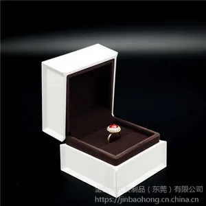 ***珠宝首饰盒 白色戒指盒 吊坠盒饰品包装盒 对戒盒钻戒盒 厂家批发