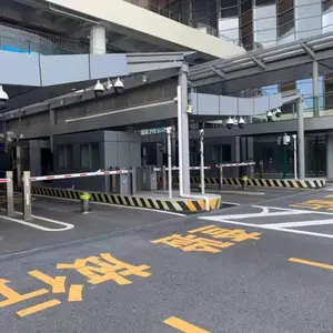ï��·��������-������賵��-У�ſڷ���ײװ��