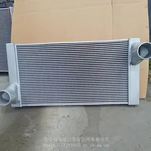 定制各种重卡货车轻卡全铝增压 水箱中冷器 1119A4D-010