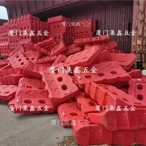 泉州水马围挡防撞桶当天可送货三孔水马围挡1.8米1.2米围挡市政水马围挡防撞桶