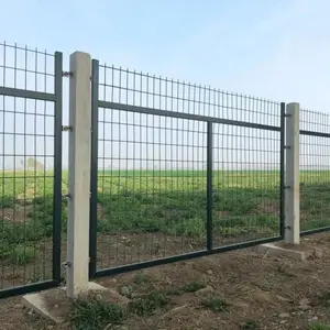 8002高铁线路围栏网 镀锌角铁 用于桥梁铁路两侧警示隔断