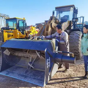 旧铲车改搅拌斗打混凝土工程建造用运输搅拌型两用