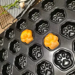 新华不沾烤盘54连卡通熊掌趣味糕点模具熊掌布丁蛋糕4060不沾模具