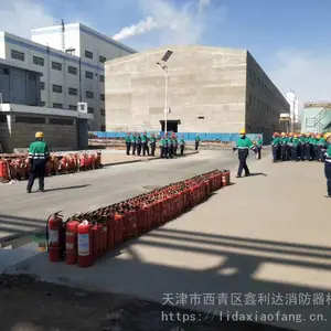 ��-����������ͷ����˨��װ����������߷������ѹ����ά�����
