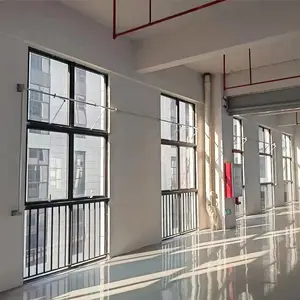 �����ֵ�һ������ʽ�������ߴ��ֶ��綯����װ�ÿ�����