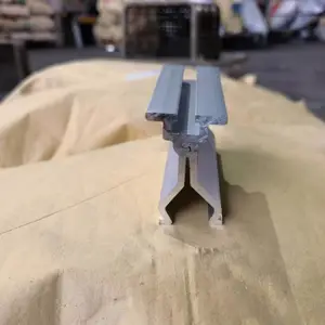 彩钢瓦光伏板一体式防风夹 光伏铝合金夹具 角驰型屋面板带槽抗风夹