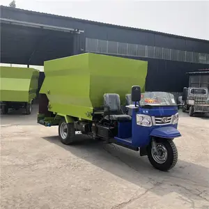 低料槽喂养撒料车 奶牛饲料喂料车价格