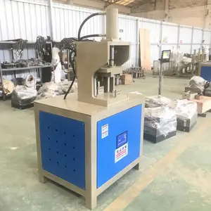 方管45度切角机 一次成型90度角机 方管切45度角模具