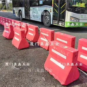 龙岩水马围挡规格齐全三孔水马围挡1.8米1.2米围挡工地施工水马围挡防撞桶