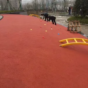 海兴供应1000米田径塑胶跑道铺设,/5MMPVC篮球场地板加厚,/县幼儿园园***塑胶跑道造价