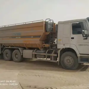 水泥撒布车租赁 出租水泥撒布车