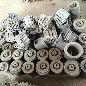 除锈机喷砂机吊钩滚筒钢瓶钢管H型钢抛丸机五金配件厂家直供履带
