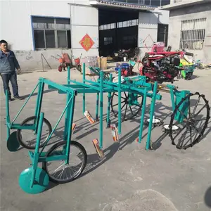 自走式小弓棚地膜机/起垄高度可调拱棚覆膜机/拱棚铺地膜机器