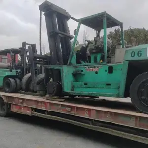 新都叉车回收,成都收二手叉车,废旧叉车电池回收