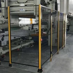 车间设备防护围栏 机器人无缝隔断网 活动场地分隔护栏喷塑