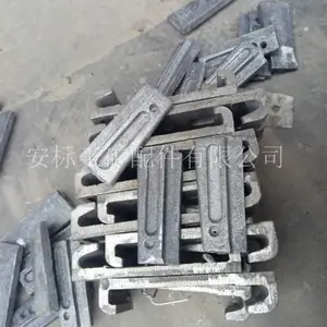 铸钢防爬器_钢轨固轨器_穿销式固轨器
