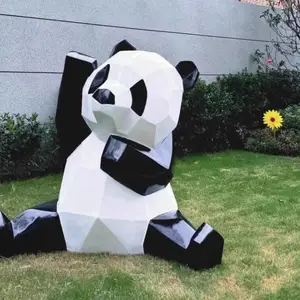 大型网红打卡几何熊猫动物玻璃钢雕塑户外园林景观小区装饰品摆件