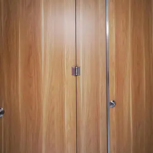 ֣�ݹ�����������ϳ� ������ɫ��