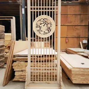 中式古典雕刻屏风_牡丹荷花鱼镂空浮雕工艺_双面观赏价值