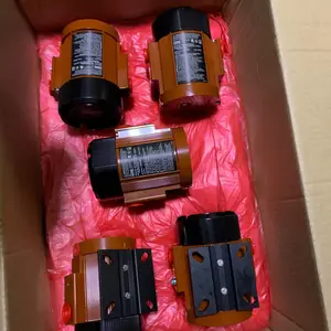 Moore Industries 转换器 IPX2/4-20MA/20-100KPA/140KPA