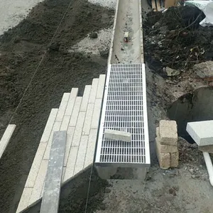 深圳中创华建厂家直销成品U100~U300不锈钢缝隙式线性排水沟可销 广州 东莞 惠州 佛山等地