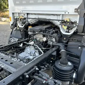 广东货车深圳货车4.2栏板车132马力新春特惠一口价7.98万元