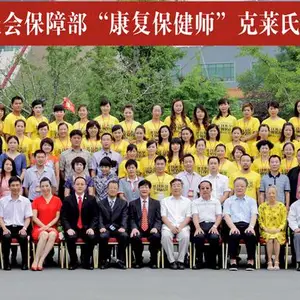 杭州合影摄影 杭州大合影摄影 杭州大合影拍摄 杭州合影摄影公司 杭州集体照摄影 杭州合影台阶租赁