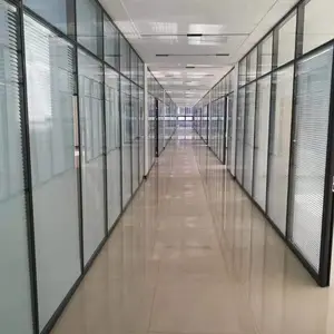 菏泽东明百叶隔断装修玻璃与铝合金的搭配