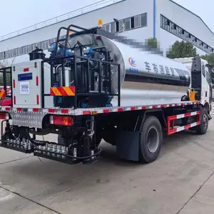 福田二手道路养护车:性能卓越、功能多样、配置齐全、型号丰富,助力道路维护