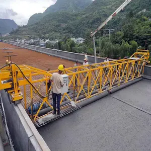 广东三辊轴整平机 稻香三辊轴摊铺机 经济实惠