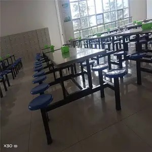 学校餐桌实木餐桌高低床课桌椅学校家具昆明生产