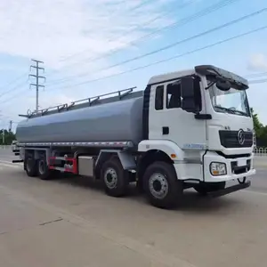 重汽压裂液液体运输车 润滑油12吨供液车参数图片