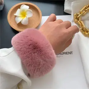 超萌可爱啪啪圈毛毛发圈手环手链少女百搭韩版仿兔毛秋冬头饰女