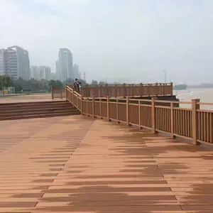绵阳木塑地板价格 25mm厚实心压花 不虫蛀