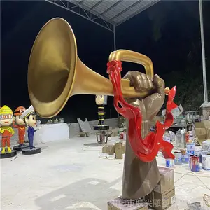 大型仿铜玻璃钢号角雕塑造型