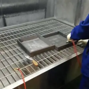 中山防爆水帘柜工程-广州五金喷漆柜工程-佛山水帘台