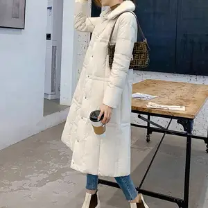 杭州四季青批发市场雪中奥羽绒服外套拿货渠道毛呢羊毛大衣广州健凡品牌折扣女批发装