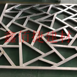 ��ʽ�¹������������Ͻ𴰻������������� ���Ҷ���ֱ��