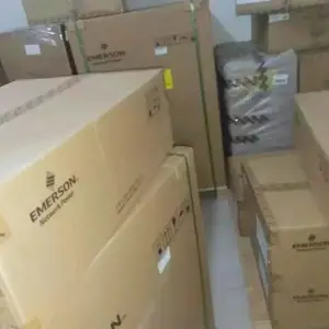 上海艾默生维谛UPS电源维护保养更换电池