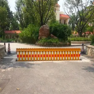 中航油库阻车器,遥控升降防闯倒刺简易路障机,伸缩式阻车器阻车钉